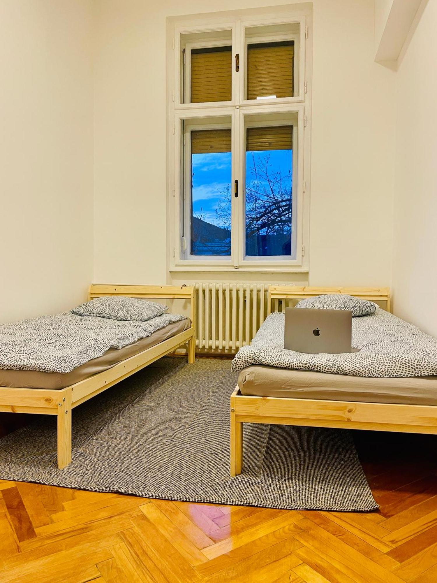 Hostel Green World نوفي ساد المظهر الخارجي الصورة